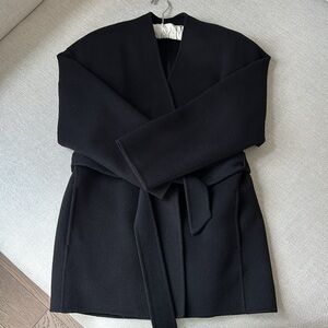 The Curated Modern Jacket in Black XS